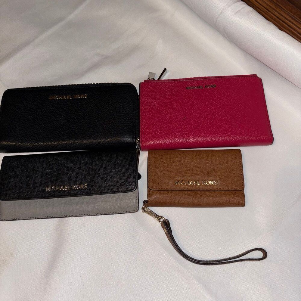 Michael Kors Wallet Bundle 4 different styles - image 2